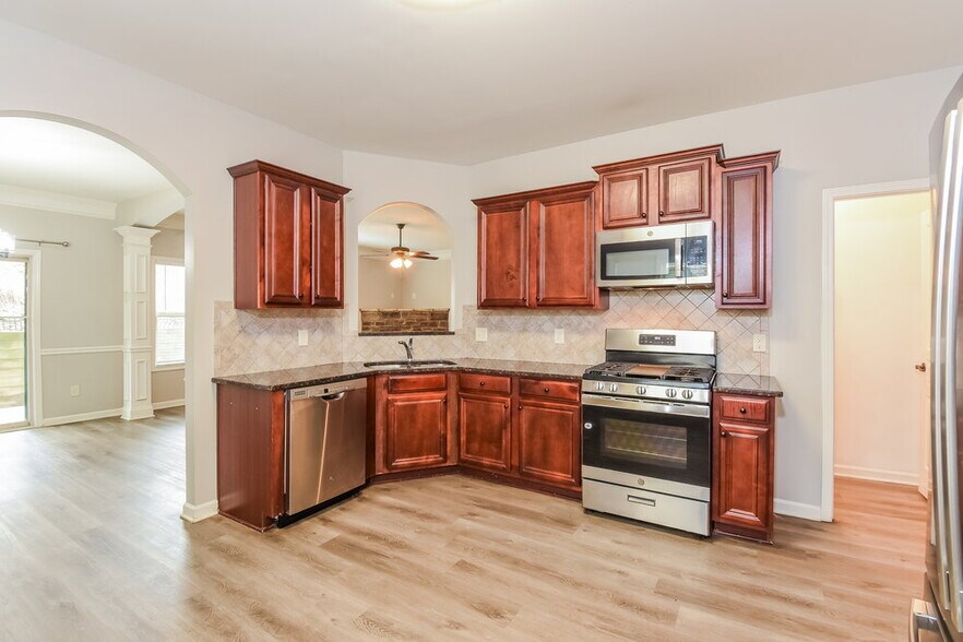 Building Photo - 159 Bethany Manor Dr