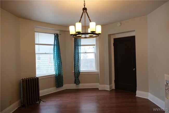 Building Photo - 233 Pennsylvania St