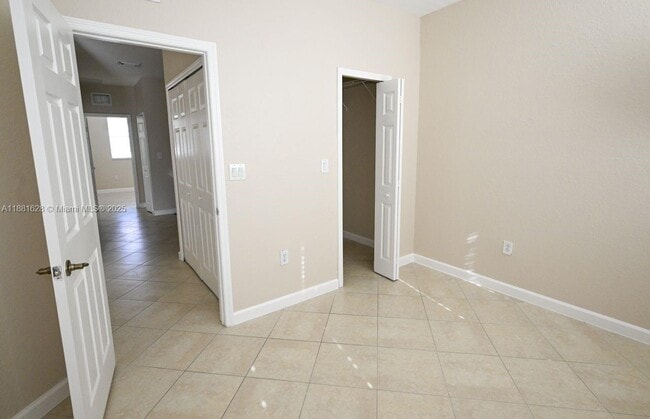 Building Photo - 8134 NW 107th Path