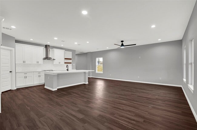 Building Photo - 8029 Ritz St