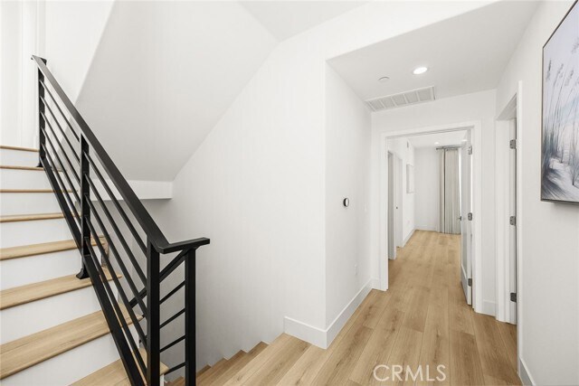 Building Photo - 137 St Francis St