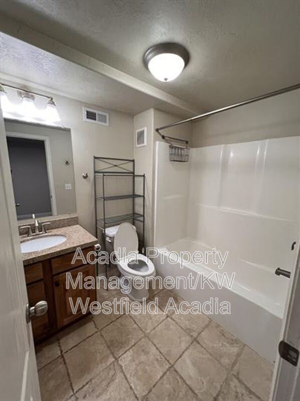 Building Photo - 4492 Harvest Moon Dr