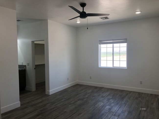 Building Photo - 112 S 600 E