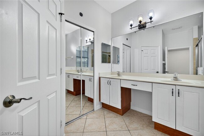 Building Photo - 7666 Bristol Cir