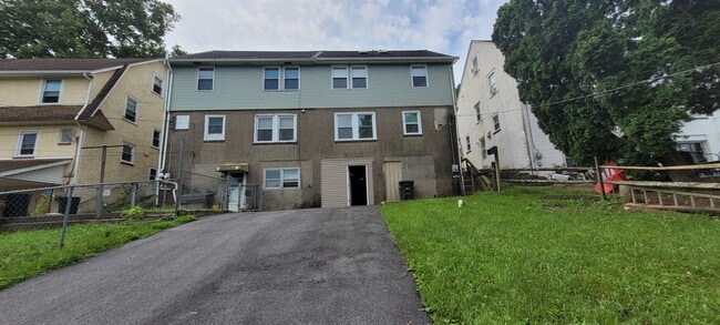 Building Photo - 3 bedroom 1 bathroom home in Coatesville