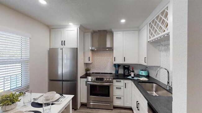 Building Photo - 1910 Morrill St