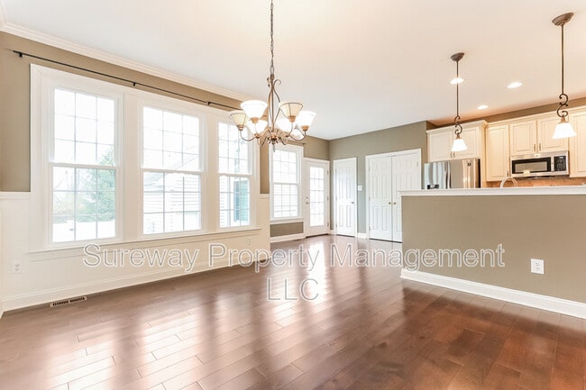 Building Photo - 53 Malsbury St