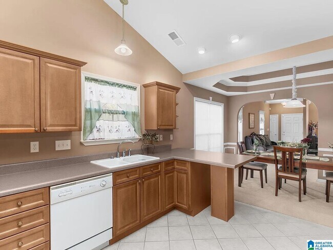 Building Photo - 101 Hayesbury Ln