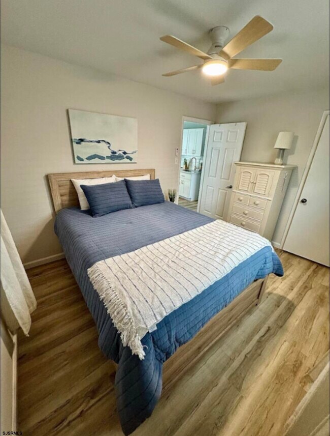 Building Photo - 512 W Brigantine Ave