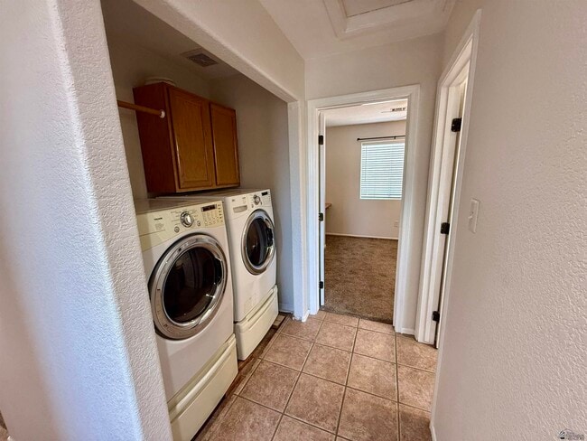 Building Photo - 11800 Eclipse Ct