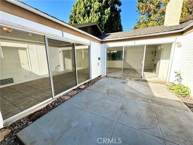 Building Photo - 143 Marywood Ave