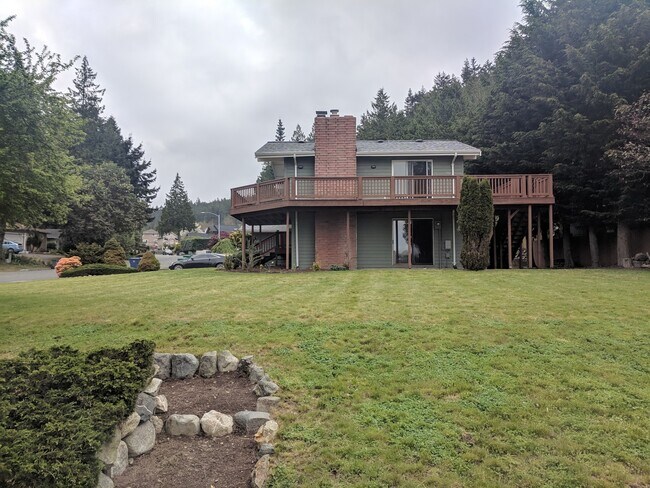 Building Photo - 4213 Tyler Way