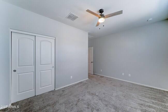Building Photo - 25755 W Hazel Dr