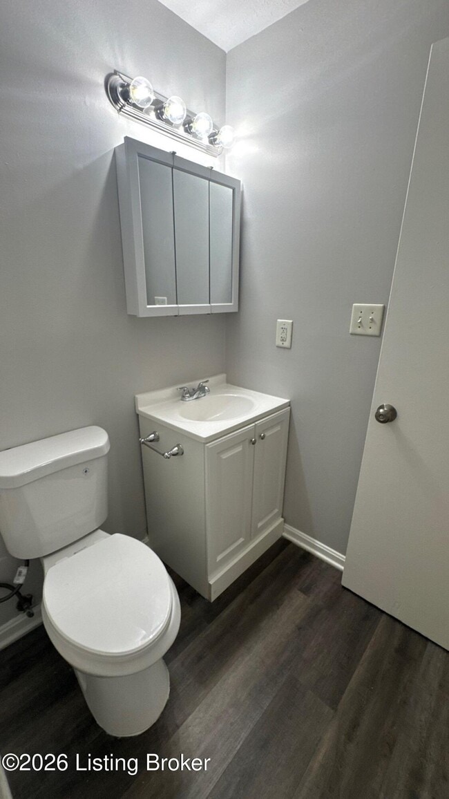 Building Photo - 6512 Six Mile Ln