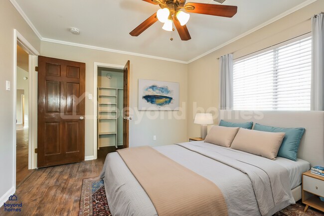 Building Photo - Charming 3-Bed / 2-Bath Single-Story Home in Little Rock with 1,554 Sq Ft of Space!