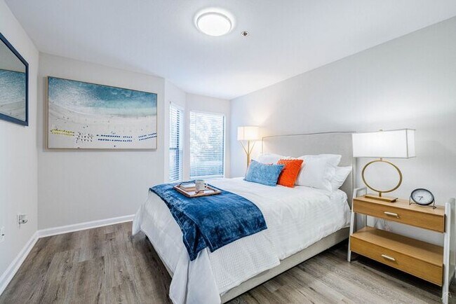 Building Photo - Move in Today @ The Spoke Peachtree Corners-Specials are Limited Time Only! 678-535-9535
