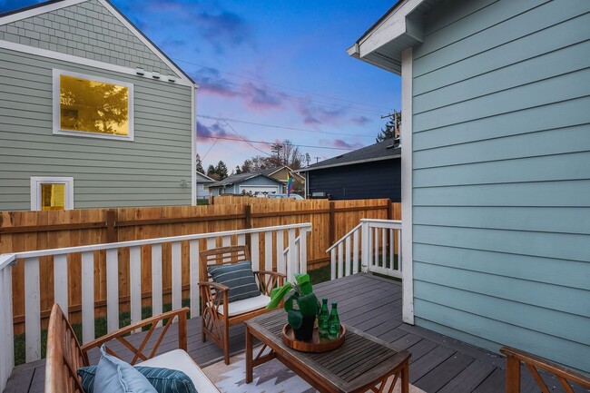 Building Photo - Timeless Elegant 4 Bedroom Craftsman Home ...