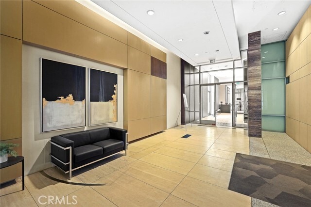 Building Photo - 388 Cordova St