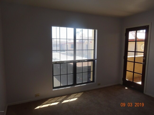 Building Photo - 10410 N Cave Creek Rd