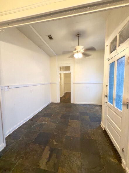 Building Photo - 3020 General Taylor St