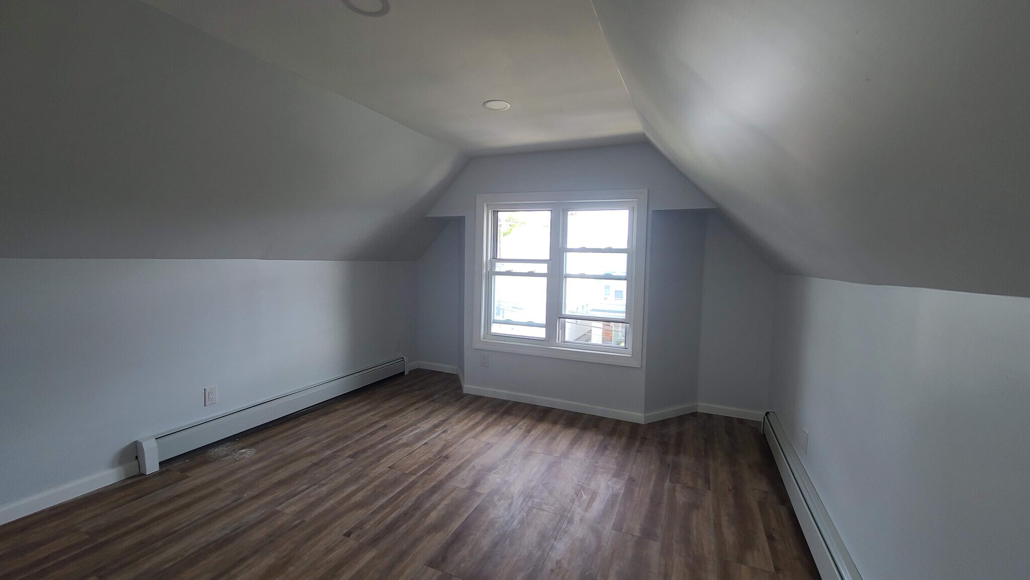 Building Photo - 213 Fowler Ave