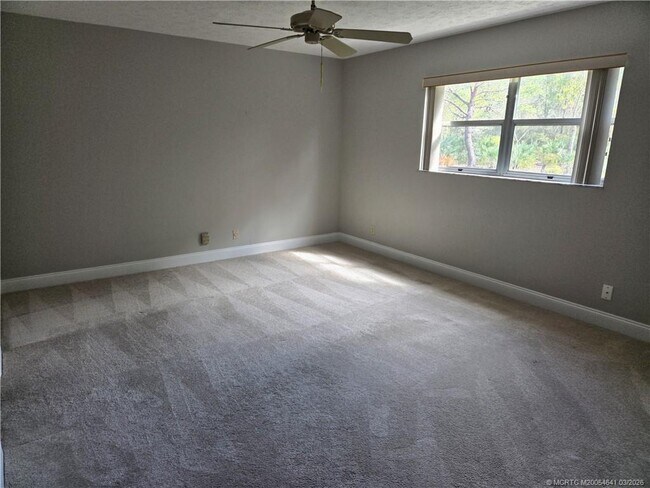 Building Photo - 2950 SE Ocean Blvd