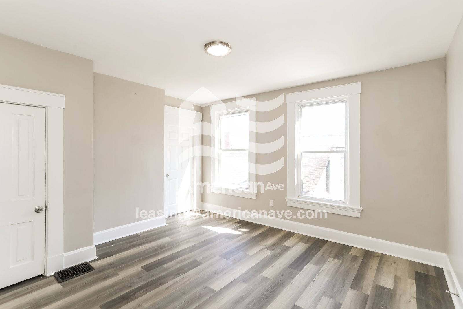 Building Photo - 4319 Hays Ave
