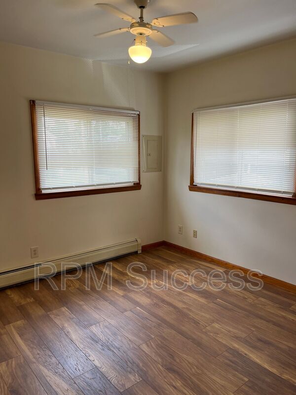 Building Photo - 1014 Braley Rd