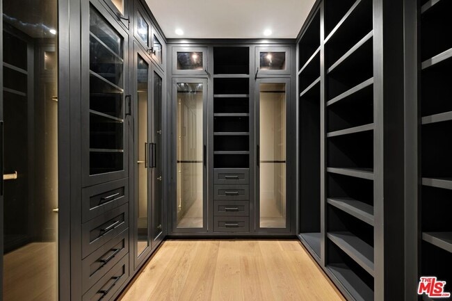 Building Photo - 1744 Correa Way