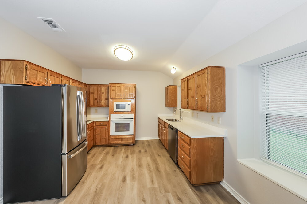 Building Photo - 7605 Colfax Dr