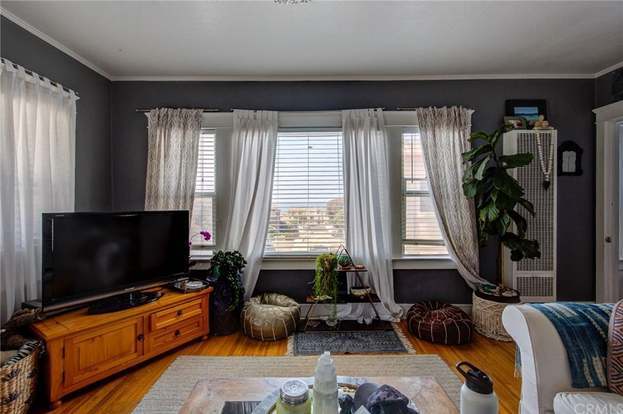 Building Photo - 223 24th St