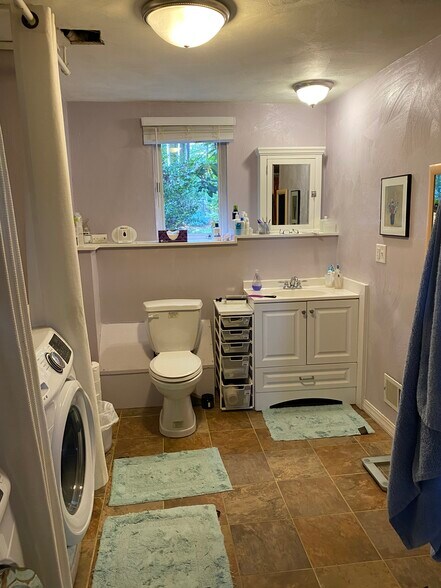 Building Photo - 55 Knollwood Ln