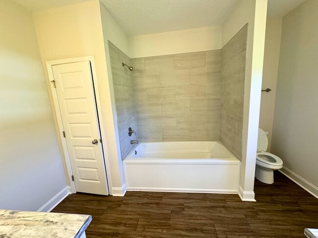 Building Photo - 134 Sunfield Sta Dr