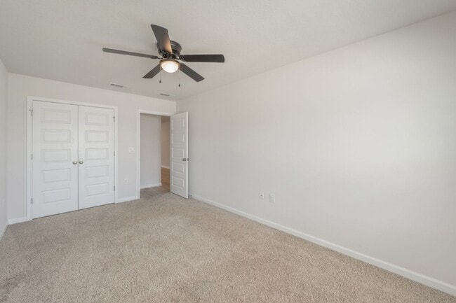 Building Photo - AVAILABLE NOW | BEAUTIFUL 5 BEDROOM, 3 BATH HOME IN MILTON WITH LARGE BACK YARD