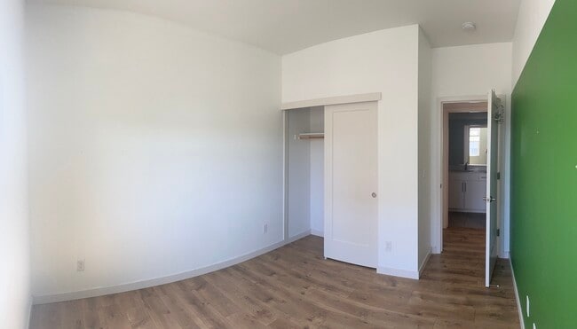 Building Photo - 475 Tailoff Ln