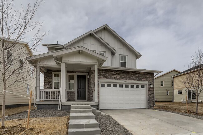 Primary Photo - Beautiful Single Family Home with state-of-the-art modern finishes throughout. Mountain Views- 2 ...