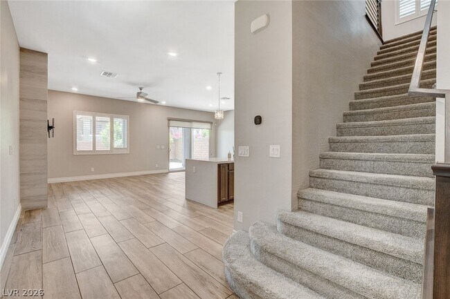 Building Photo - 4124 Elegant Chateau St