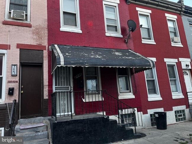 Building Photo - 2445 N Bancroft St