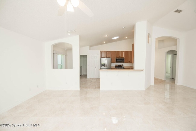 Building Photo - 3446 Hoofprint Dr