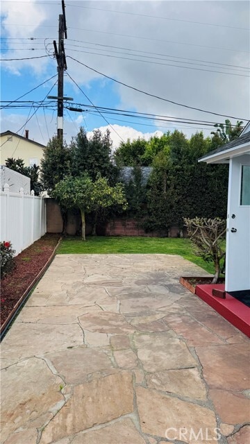 Building Photo - 6633 W 87th St