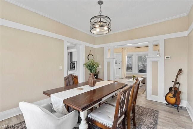Building Photo - 3451 W 137th St