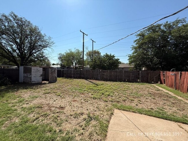 Building Photo - 2121 73rd St