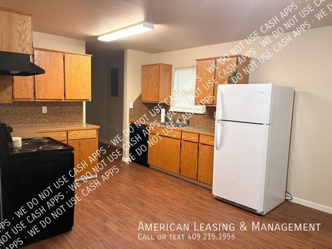 Building Photo - 2503 N Raguet St