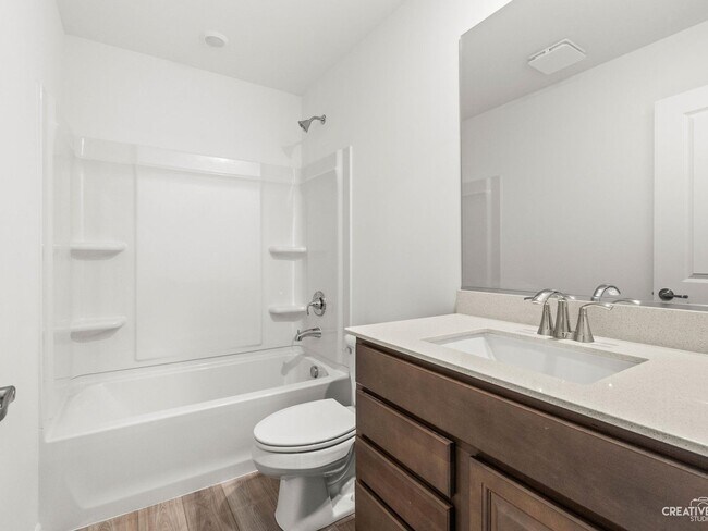 Building Photo - 14946 Dyer Ln