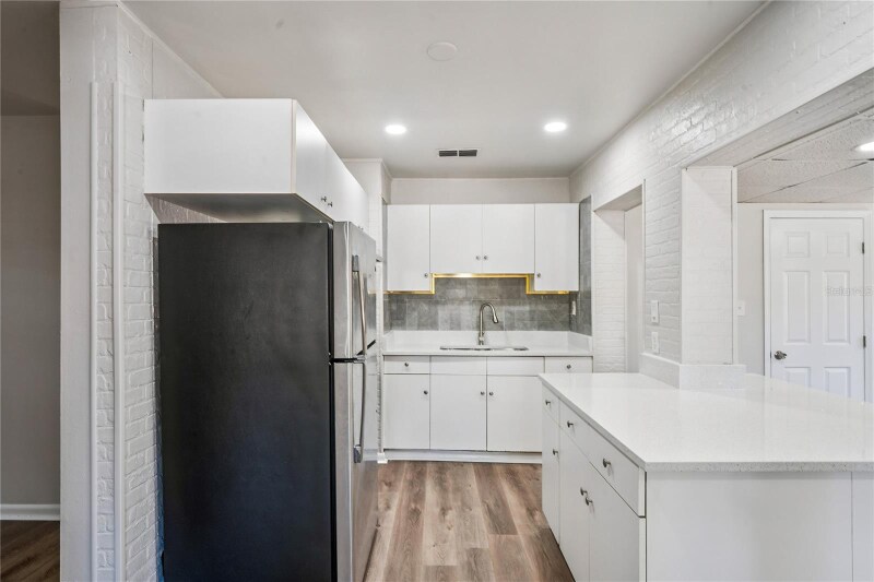 Building Photo - 7025 Ponderosa Dr