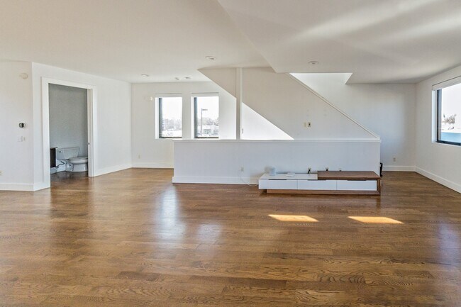 Building Photo - Beautiful Brookside SMART HOME now available!