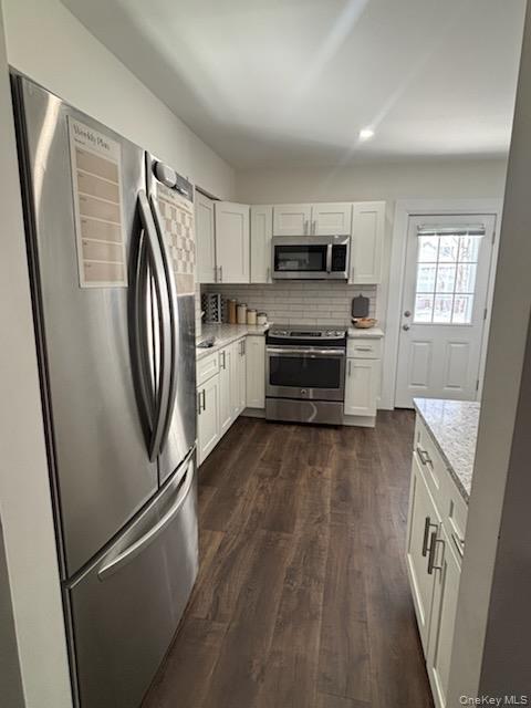 Building Photo - 44 Henry St