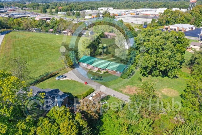 Building Photo - 118 Carter Ln