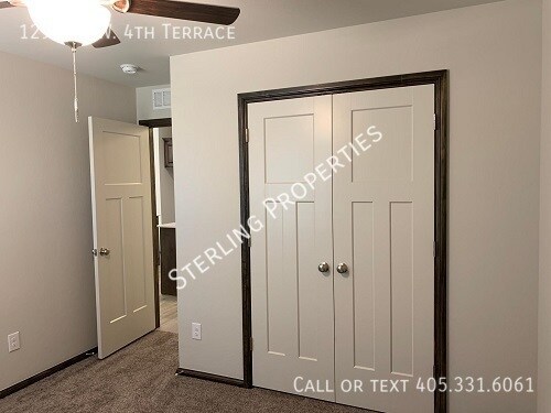 Building Photo - 12917 NW 4th Terrace