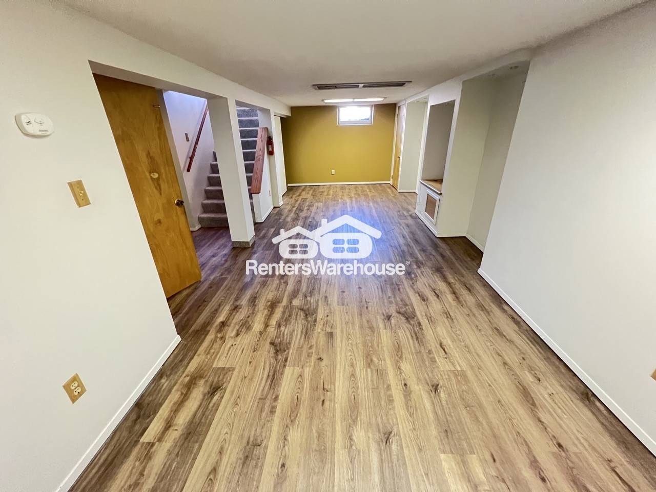 Building Photo - 2949 York Ave N